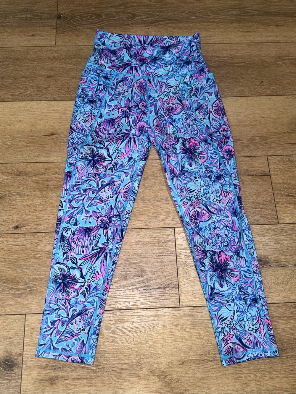 Lilly Pulitzer Beach House Blooms Luxletic Leggings Medium